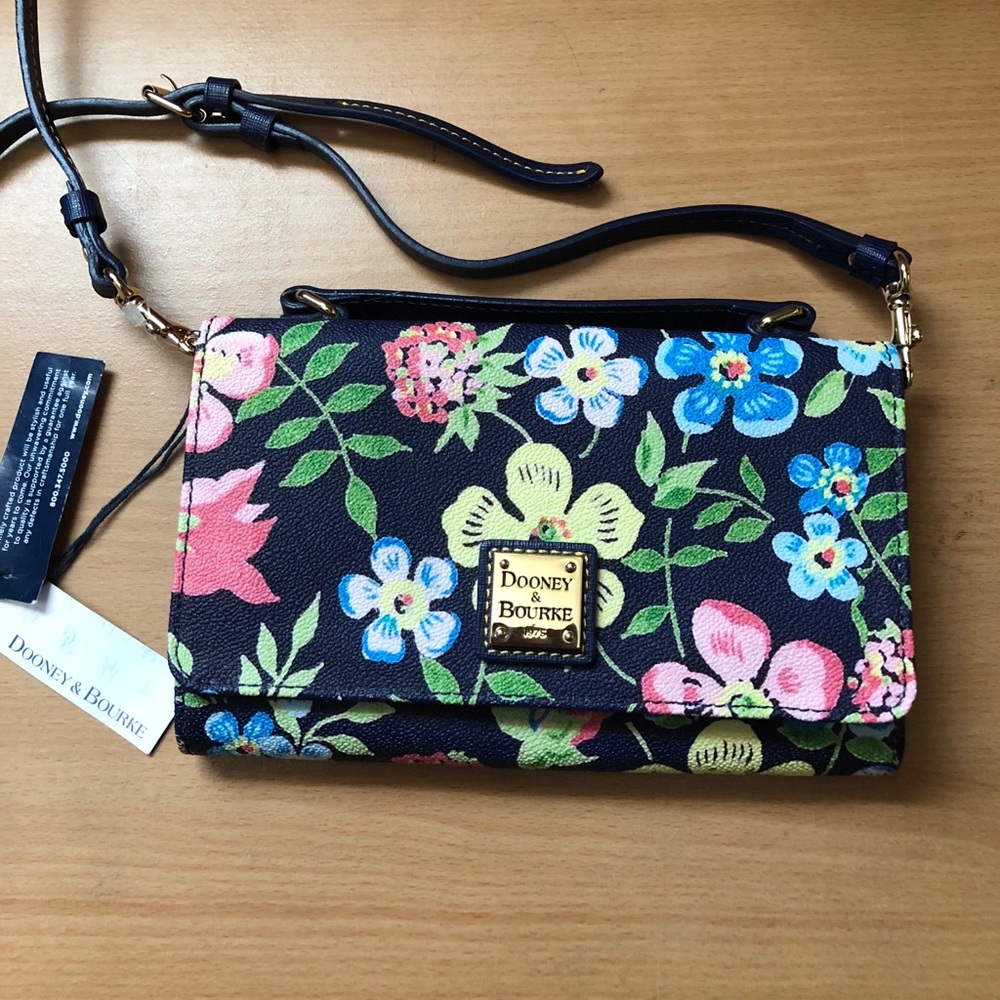 New Dooney & Bourke Garden Floral Crossbody